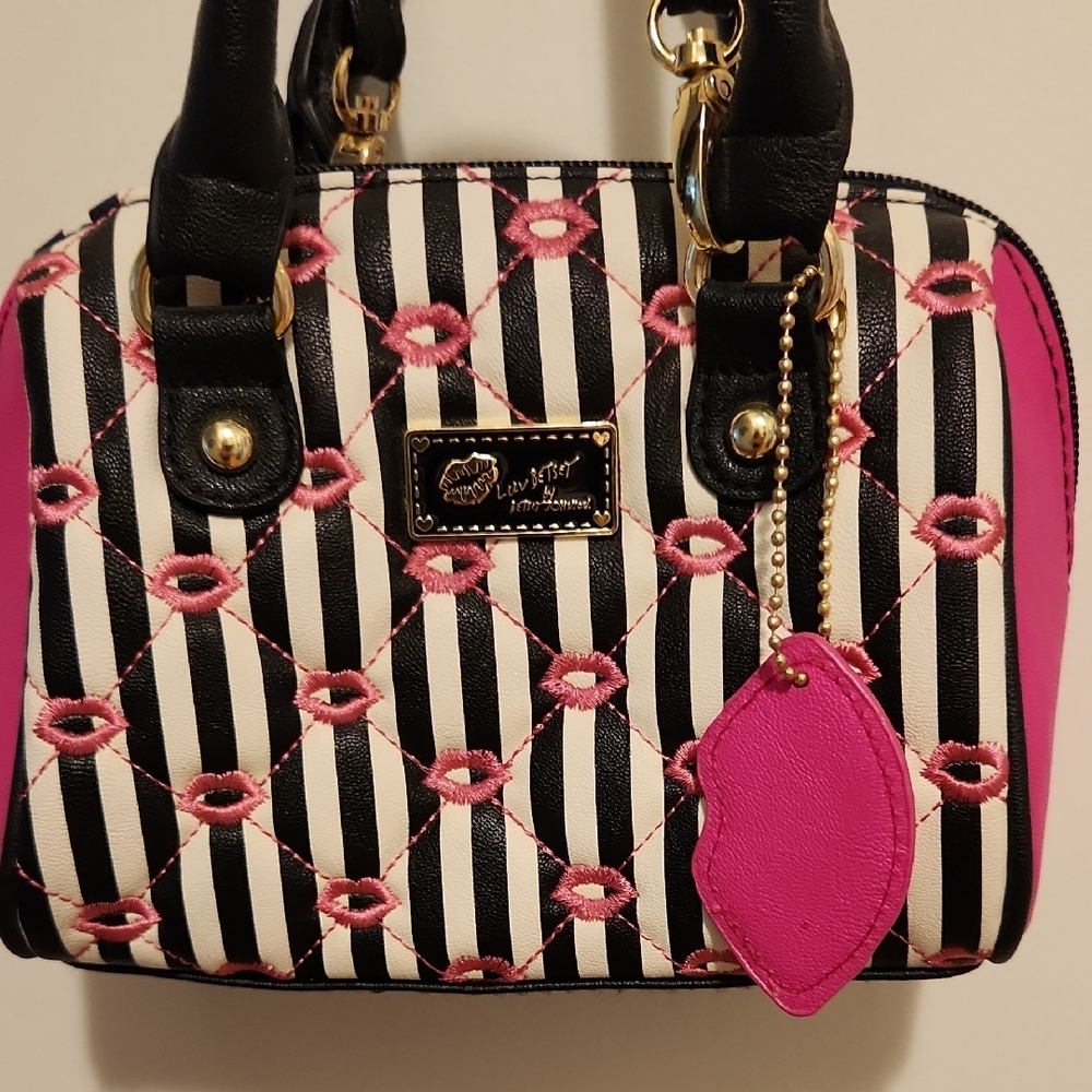 Betsey Johnson Pink and Black Mini Bag 5" x 3.5" x 7" - Picture 4 of 8